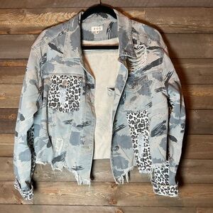 POL Camouflage and Leopard Distressed Jacket Women’s Size Medium
